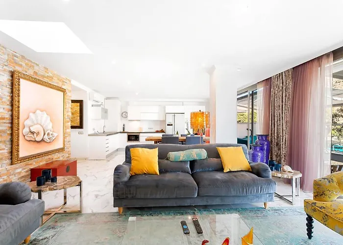 Luxury Penthouse With Great Terrace And Sea View Lejlighed
